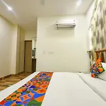 Fabhotel Nirvana Grand By Io